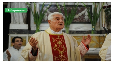 Auguri a don Antonio: compie 90 anni l’instancabile sacerdote amico degli squinzanesi