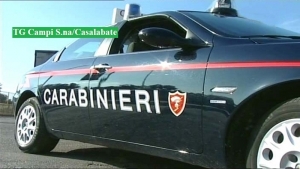 Raggiunge la marina a bordo di un’auto rubata, ma i Carabinieri lo seguono grazie al Gps