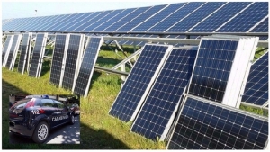 “Pulizia” al campo fotovoltaico, rubati 40 dispositivi elettronici per circa 100mila euro