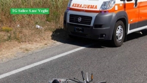 Muore in sella alla sua bici: turista in vacanza nel Salento travolto da un’auto sulla Salice-Veglie