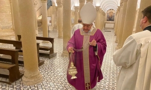 Appuntamenti religiosi dell&#039;Arcivescovo Seccia nel periodo della Commemorazione dei defunti
