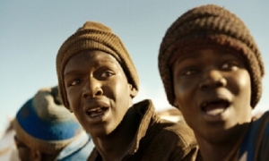 &quot;Io Capitano&quot; al Cinema Massimo, il viaggio epico di due giovani immigrati tra l&#039;orrore della morte e dei lager libici