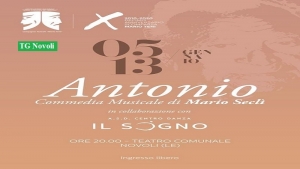 “Antonio”, la commedia musicale di Mario Seclì sul Patrono novolese. Si replica stasera