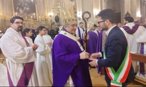 Visita pastorale del vescovo Seccia a Squinzano per condividere gioie e dolori di una comunità