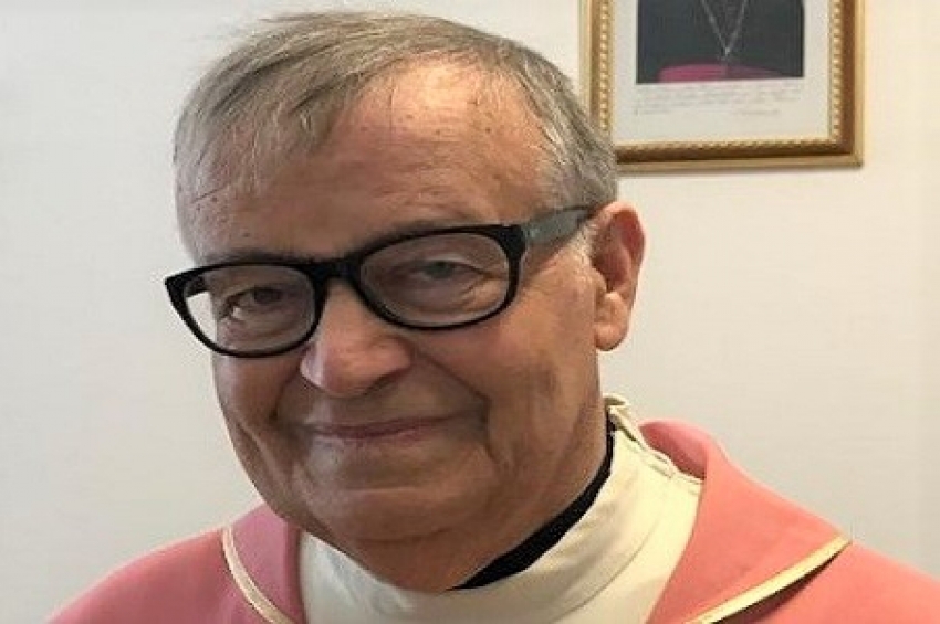 Don Marco, ex parroco di Squinzano, in Terapia Intensiva per il Covid-19. I parroci: «preghiamo per lui»