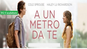 In Piazza Lecce il film “A un metro da te”: ci si può innamorare senza mai sfiorarsi