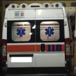 Trepuzzi, schianto nella notte contro il muro: cinque giovani in ospedale